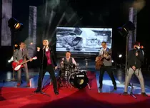 Direcţia 5 a lansat videoclipul piesei “Hello”