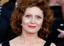 Susan Sarandon fumează marijuana înainte de a păşi pe covorul roşu