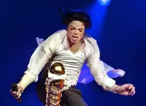 J.J. Abrams face o miniserie despre Michael Jackson