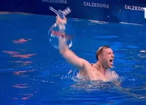 Piticu' a câştigat competiţia "Splash! Vedete la apă"