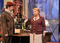 TVR 2 difuzează piesa de teatru "Hedda Gabler"