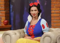 Nicoleta Luciu este Albă ca Zăpada la “Serviciul Român de Comedie”