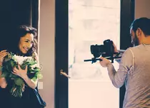Andra a lansat videoclipul piesei “Atâta timp cât mă iubeşti”