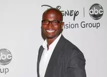 Taye Diggs ("Medici în Santa Monica") divorţează după 10 ani de căsnicie