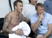 David Beckham face fitness cu Guy Ritchie