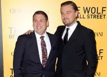 Jonah Hill şi Leonardo DiCaprio fac echipă din nou