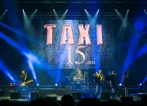 Taxi a sărbătorit 15 ani de existenţă cu un spectacol maraton