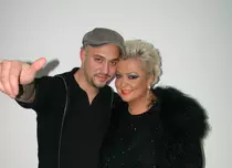 Monica Anghel a lansat piesa “Tic-Tac”, compusă de fratele ei