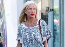 Tori Spelling a ajuns iar la spital
