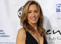 Felicity Huffman („Neveste disperate”) are un serial nou: „American Crime”