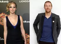 Jennifer Lawrence şi Chris Martin formează un cuplu