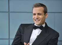 Serialul „Suits”/„Costume” va continua cu un nou sezon, al cincilea
