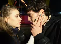 În această seară, în serialul de la Kanal D: Yaman se îndrăgosteşte de Mira | FOTO