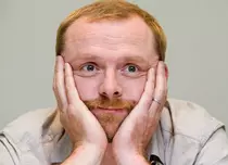 Simon Pegg va colabora la scenariul filmului „Star Trek 3”