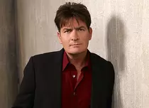 Charlie Sheen vrea zece milioane de dolari ca să-şi publice memoriile