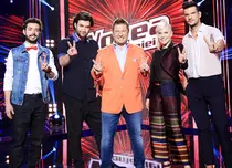 Opt concurenți intră în duelurile încrucișate la “Vocea României”