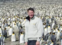 BBC Earth prezintă de la un pol la altul cele mai periculoase animale de pe Pământ