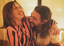 Întâlnire de suflet dintre Daenerys Targaryen și Khal Drogo