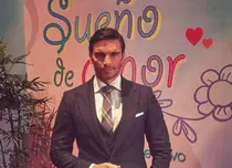 Julian Gil, mai îndrăgostit ca niciodată de iubita sa, Ana Lorena Sanchez