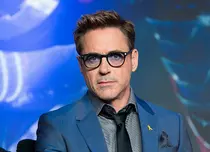 Robert Downey Jr. debutează ca regizor, cu serialul „Singularity”