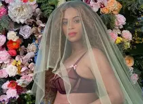 Beyoncé este însărcinată cu gemeni