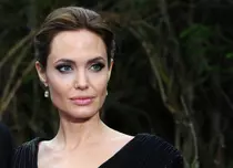 Angelina Jolie a vorbit pentru prima oară după divorțul de Brad Pitt. Iată declarațiile actriței!