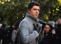 Kanal D o exilează pe Kosem și anunță cel mai nou serial al lui Ozcan Deniz