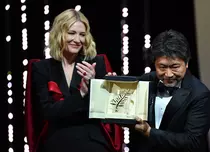Victorie japoneză la Festivalul de la Cannes. „Shoplifters“, de Hirokazu Kore-eda, a câștigat Palme d’or