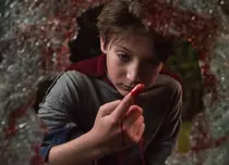 GALERIE FOTO. Premiera „Focviu” / „Brightburn” va avea loc în România, cu două săptămâni înainte de SUA