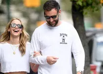 FOTO. Actrița Jennifer Lawrence s-a căsătorit