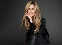 Lara Fabian amână concertele din Craiova și București. Cântăreața are probleme de sănătate