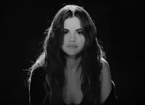 Selena Gomez dezvăluie cum au afectat-o speculațiile despre viața sa: „Mă ucidea”
