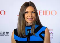 Simona Halep a furat toate privirile la un eveniment monden. Cum arată ținuta de peste 30.000 de euro purtată de sportivă