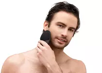 Ingrijire specific masculina de la FOREO