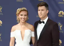 Scarlett Johansson și Colin Jost își regândesc planurile de nuntă