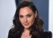 Gal Gadot va fi protagonista filmului „Cleopatra”, o producţie pregătită de Paramount