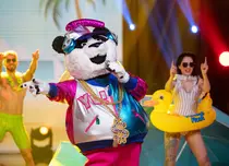 Astăzi, 5 măști se luptă în semifinala „Masked Singer România”. Noi indicii îi vor încurca pe detectivi
