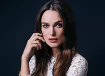 Ce vedete joacă alături de Keira Knightley în thrillerul Netflix „The Woman in Cabin 10”. Ce știm despre proiect