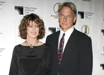 Mark Harmon își aduce soția în sezonul 18 din „NCIS: Anchetă militară”