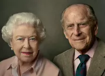 Imagini inedite cu prințul Philip și strănepoții săi, date publicului de familia regală