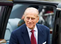 Prințul Philip, avertisment tăios pentru Harry: „Cu actrițele ieși, nu te însori”. Dezvăluiri din culisele unei nunți regale controversate