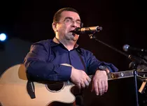 Mihai Mărgineanu și Andreea au sărbătorit 19 ani de relație în Spania. Cum arată soția artistului