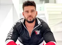 Dorian Popa a ajuns pe mâna medicilor. Cu ce probleme se confruntă artistul