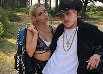 Katarina și What's UP lansează Liquid Love, o piesă dincolo de limitele iubirii