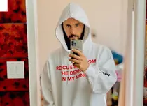 Jared Leto, transformare totală pentru cel mai nou rol al său. Cum arată starul în posterul „House of Gucci”