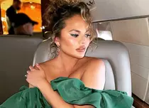 Chrissy Teigen, de nerecunoscut după o operație estetică! Cum arată acum soția lui John Legend