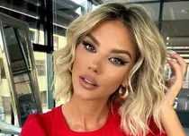 Ramona Olaru a fost cerută în căsătorie de Cătălin Cazacu. Cum arată inelul cu diamante