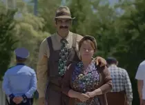 Ștefan Stan a plâns după ce s-a uitat la Las Fierbinți: „Mama și-a vândut lanțul de aur să-mi cumpere de îmbrăcat”