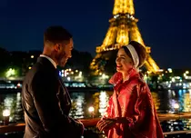 „Emily in Paris” revine la Netflix cu sezonul 2. Când va fi lansat. Primele imagini!
