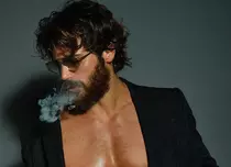 Și frumoși, și bogați! Ei sunt actorii turci plătiți cel mai bine